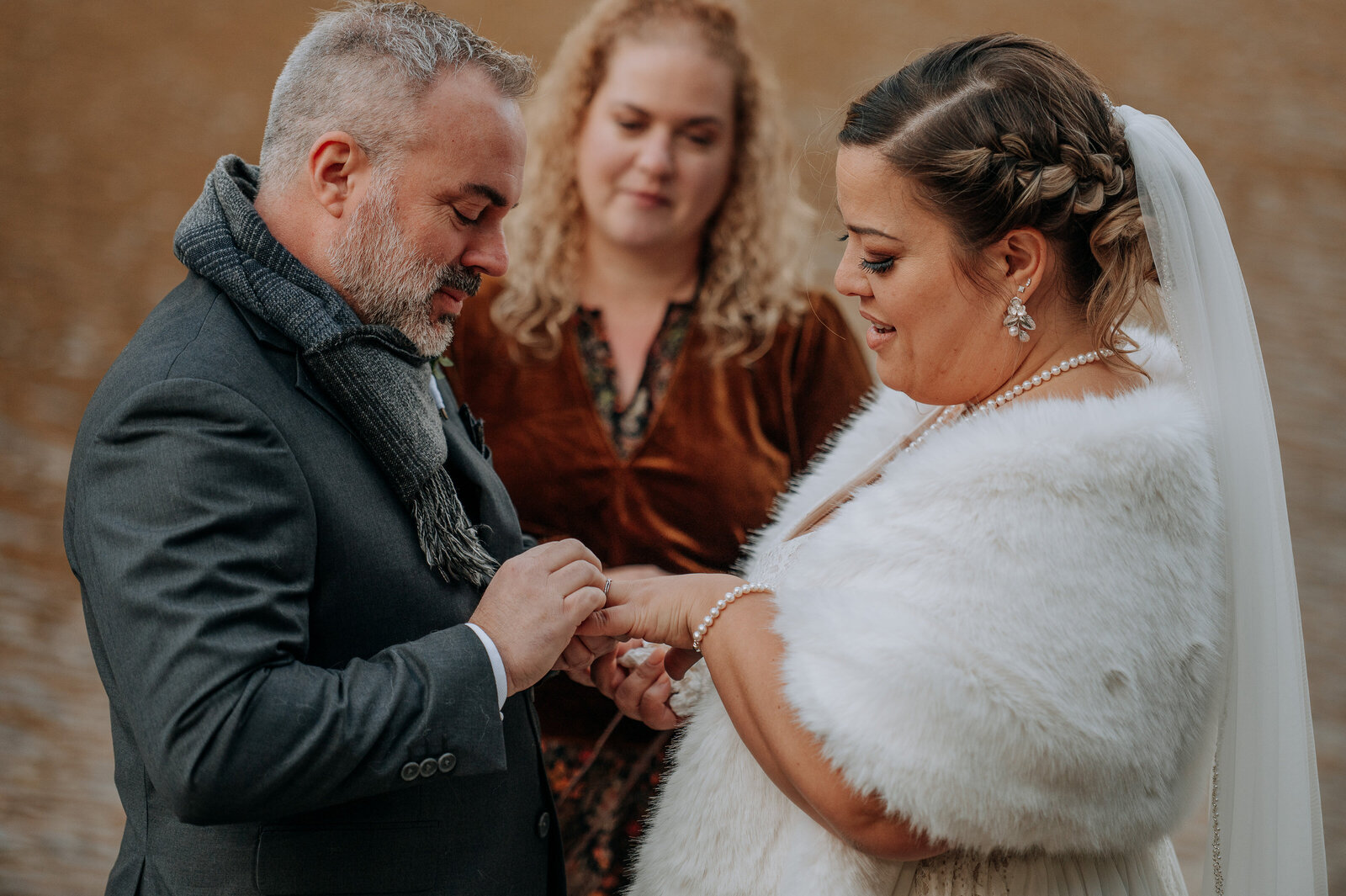 love-is-nord-mariage-intime-elopement-parc-national-jacques-cartier-quebec-00015