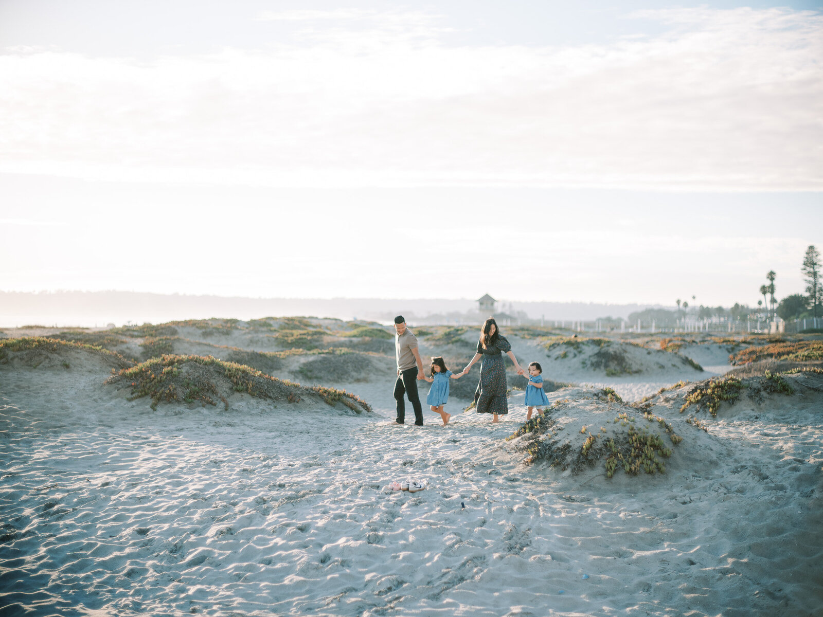 jenna-marie-photography-family-session-coronado-beach-2025-15