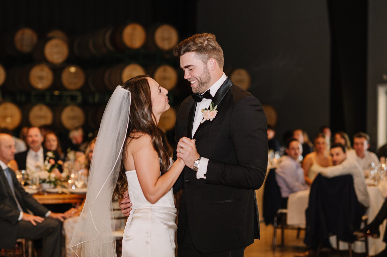 EveslageWeddingbyNikkelsPhotography-2129