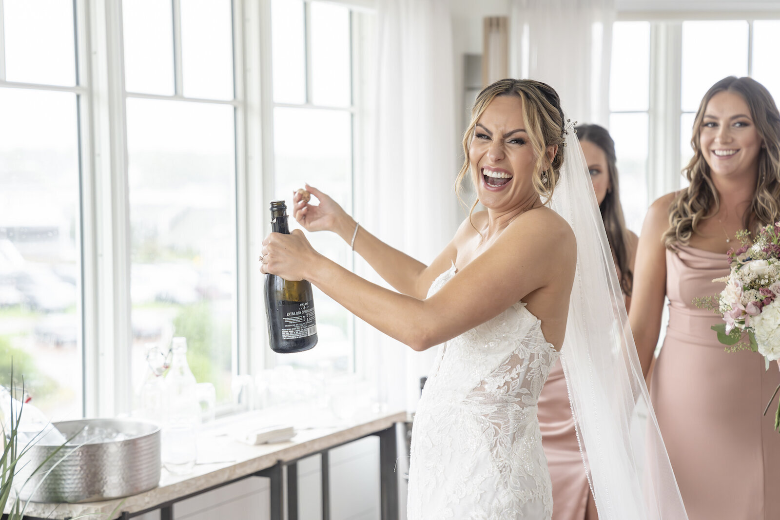 Angela Greenlaw Photography Cape Cod Boston Newport Portsmouth Wedding Photographer-40