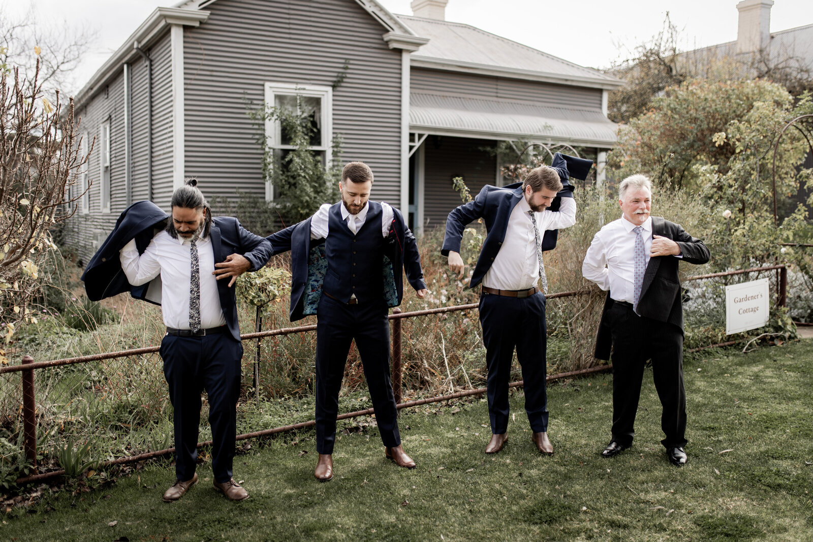 250612-Lucy-Brandon-Rexvil-Photography-Adelaide-Wedding-Photographer-44