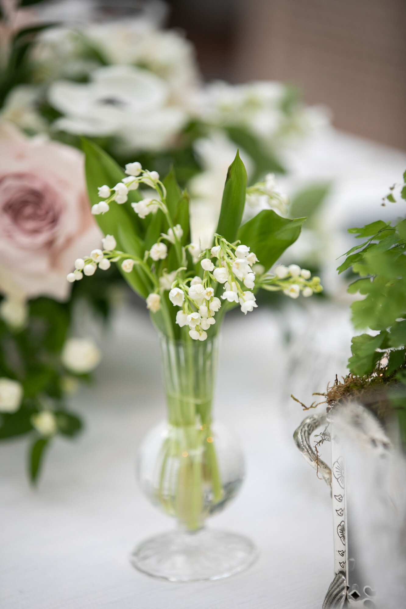 ArneyWalker-Romantic-Flowers-DC-Wedding