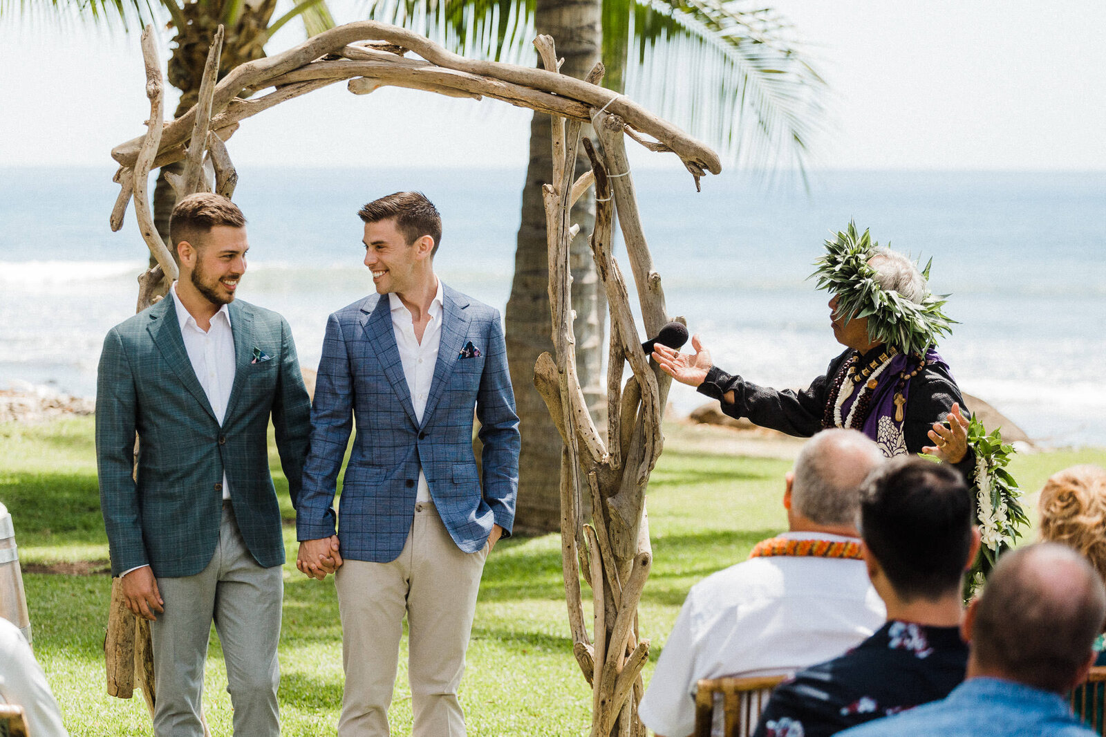 grooms-gay-wedding-olowalu-maui-035