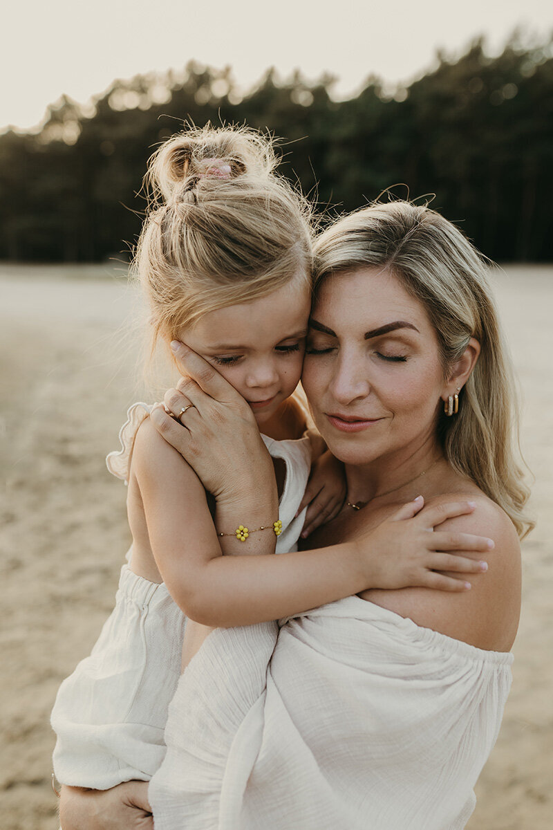 BlinkendBeeld+gezinsshoot+gezinsfotografie+fotograafbrabant+fotograafgelderland+fotograafnijmegen-34