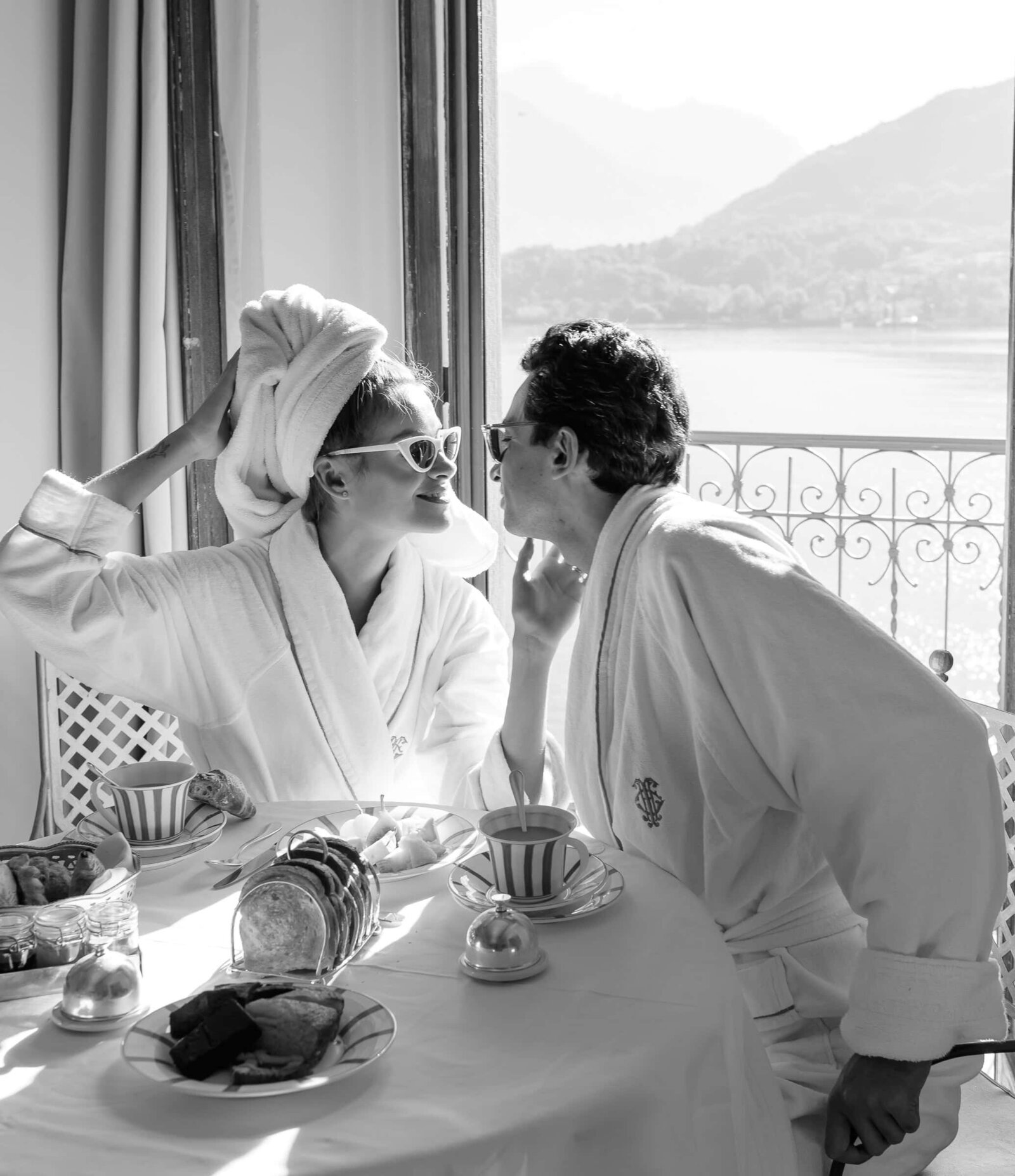 Destination Wedding Photographer Anna Lundgren in Stockholm Wedding in Lake Como at The Grand Hotel Tremezzo_127
