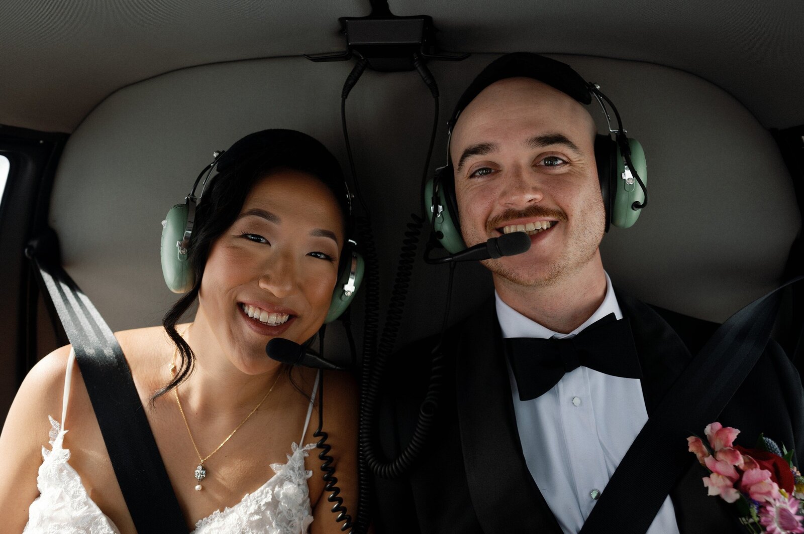 Christina+Matt_Knik-Glacier-Elopement_EmeliaKPhotography-13