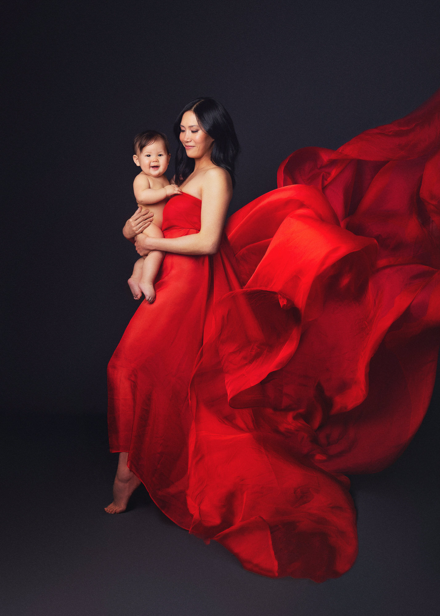 Toronto-motherhood-portrait-photographer-Rosio-Moyano_043