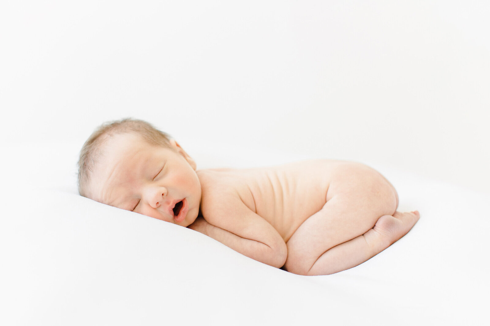 bentonville-family-of-five-newborn-photos-4