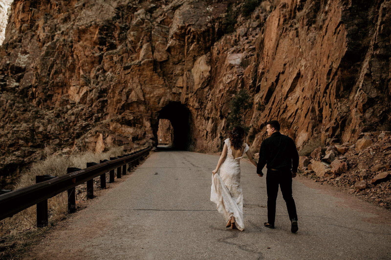 gilman-tunnels-jemez-pueblo-nm-elopement-photography-12