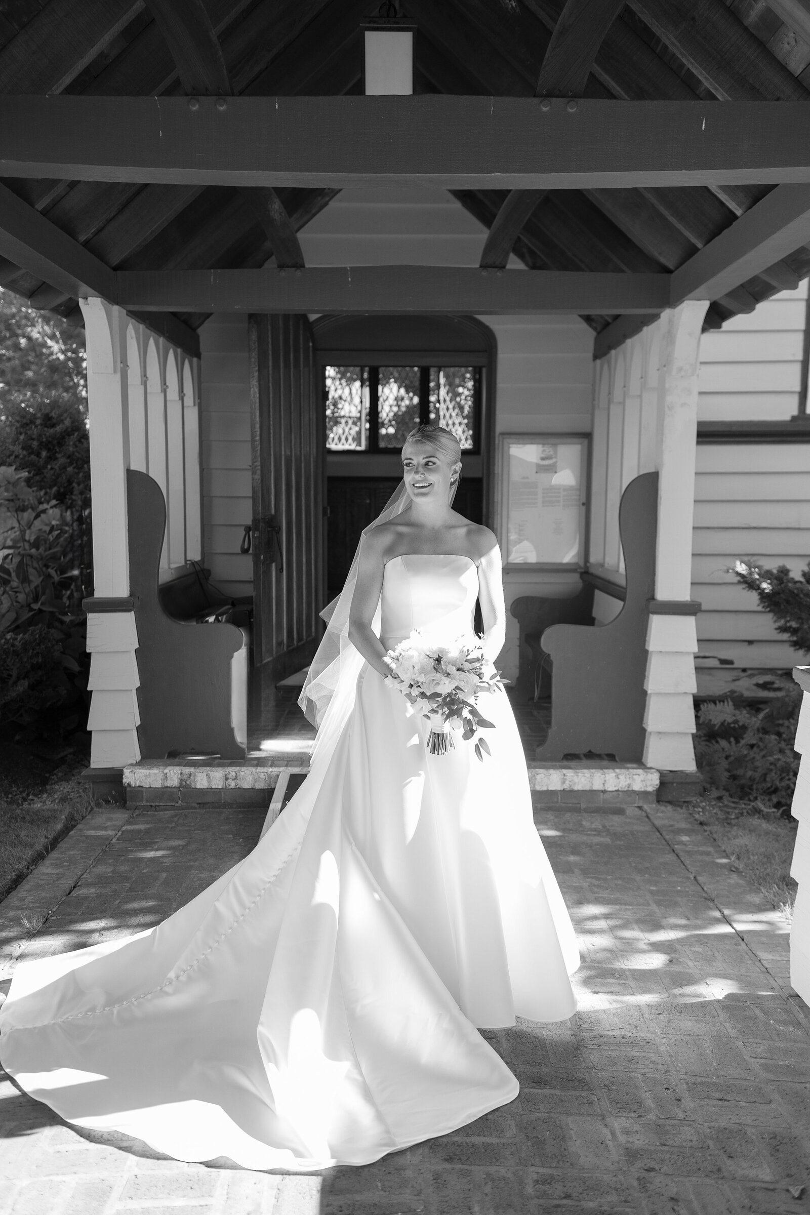 Tented South Dartmouth wedding at Salters Point. Deborah Zoe Photography.