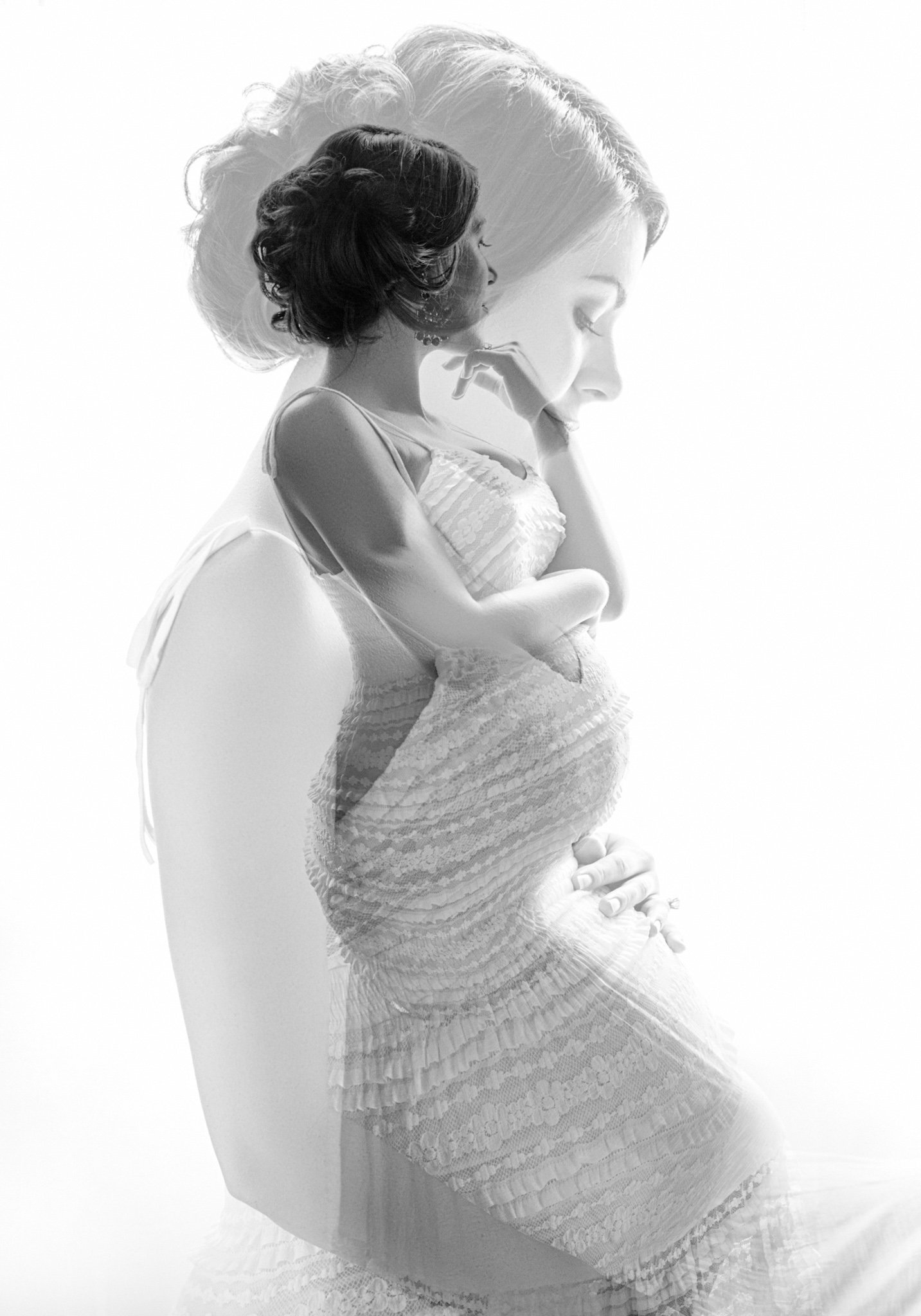 gorgeous maternity shoot