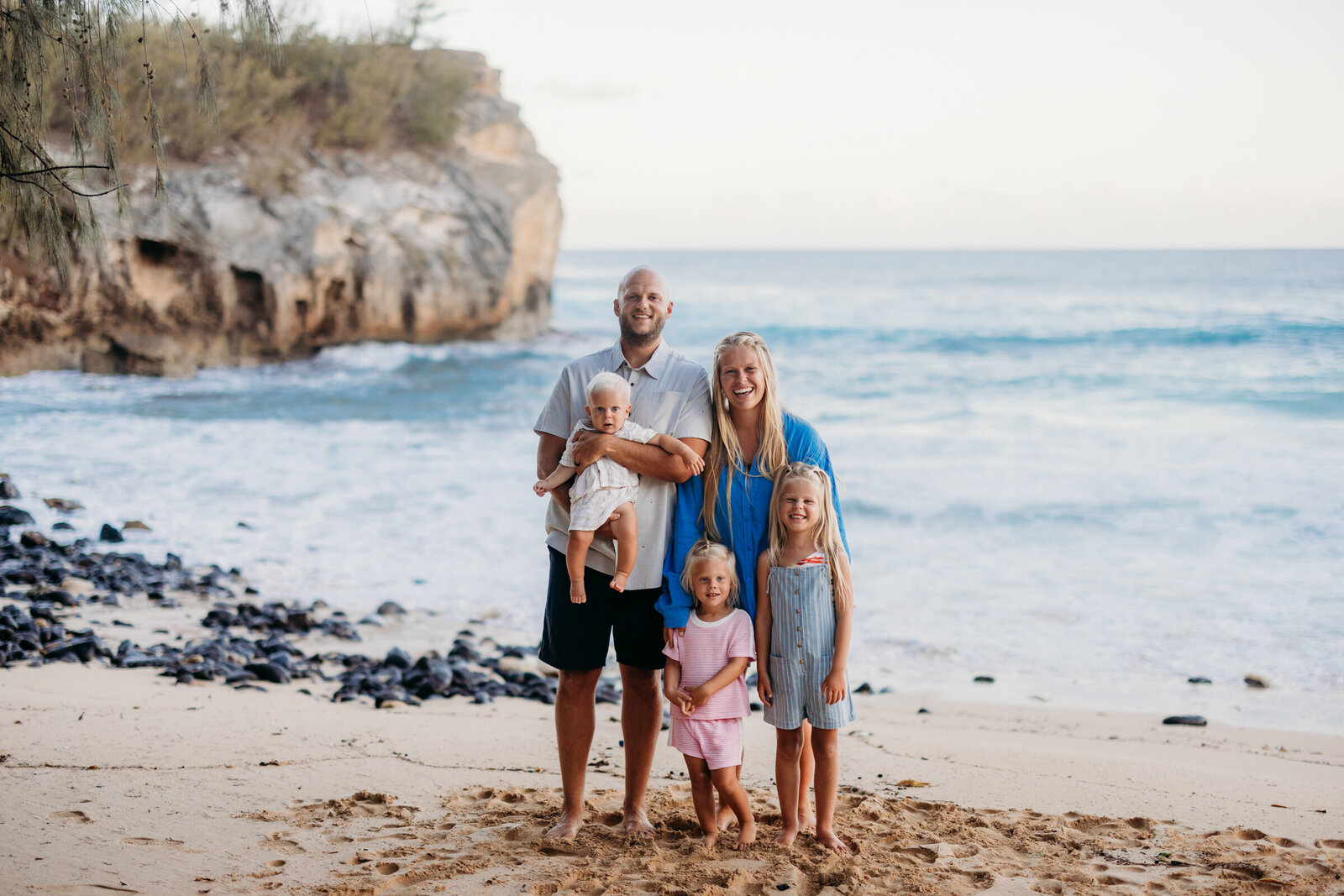 family photographer in kauai-89