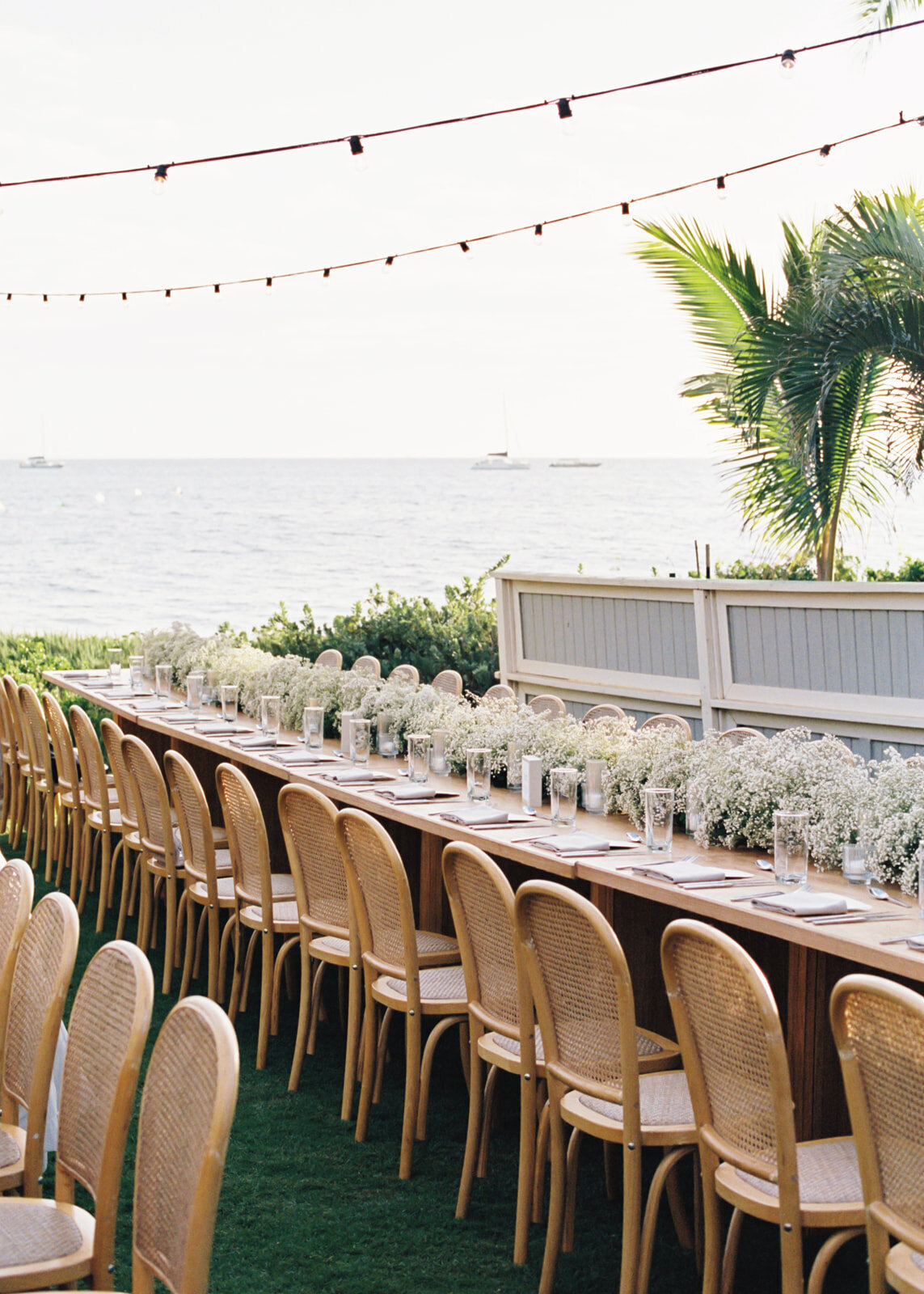 9.12-Sydney-John-Sugar-Beach-Maui-Wedding-1138