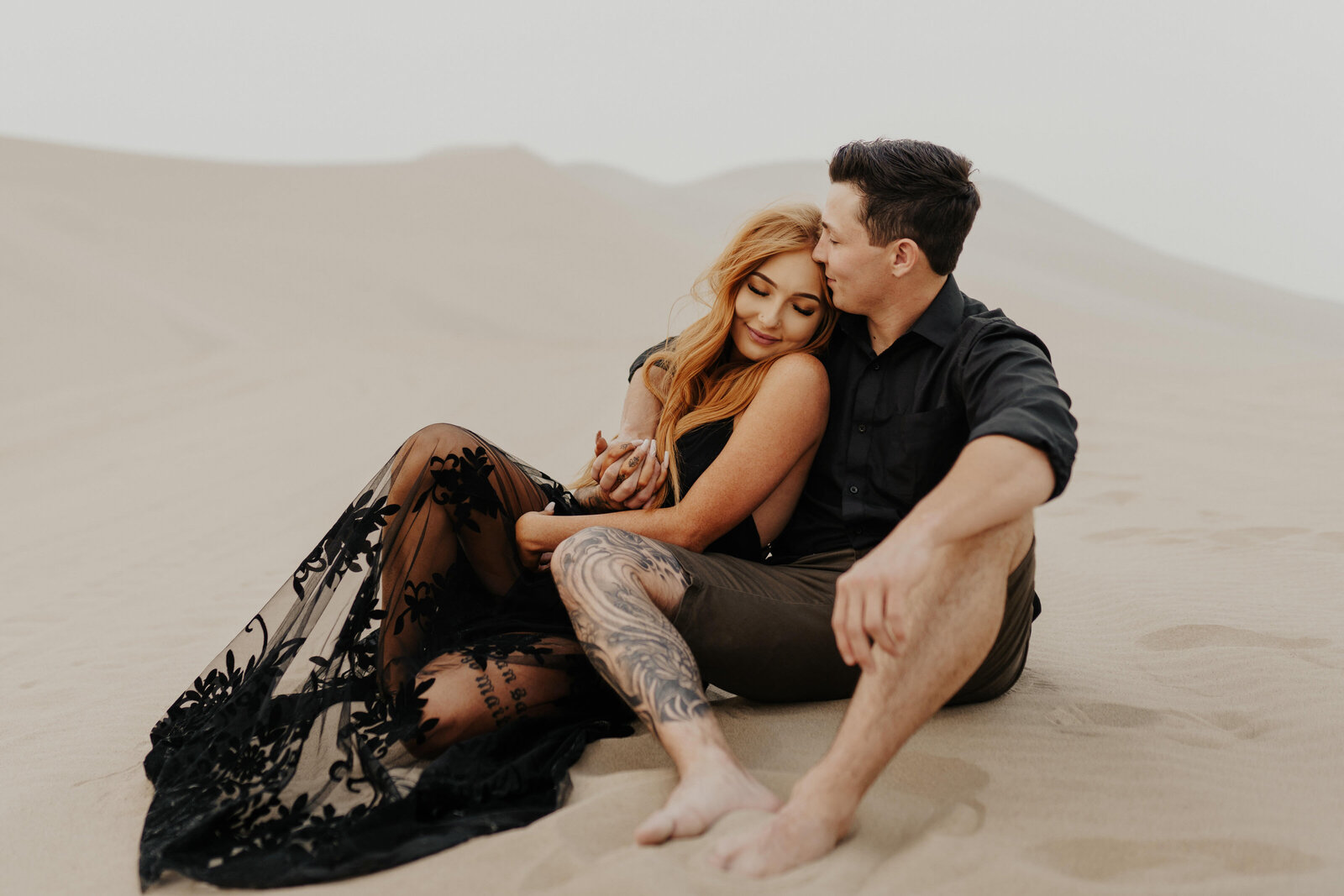 Sand Dunes Couples Photos - Raquel King Photography61