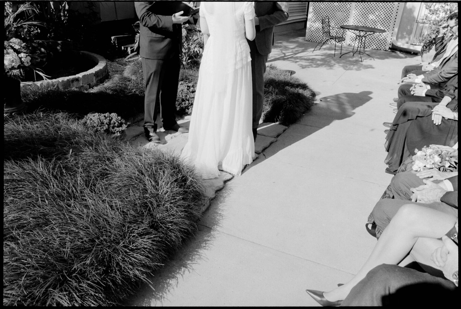 coastal-colorful-wedding-film-photos-jess-buckley-25