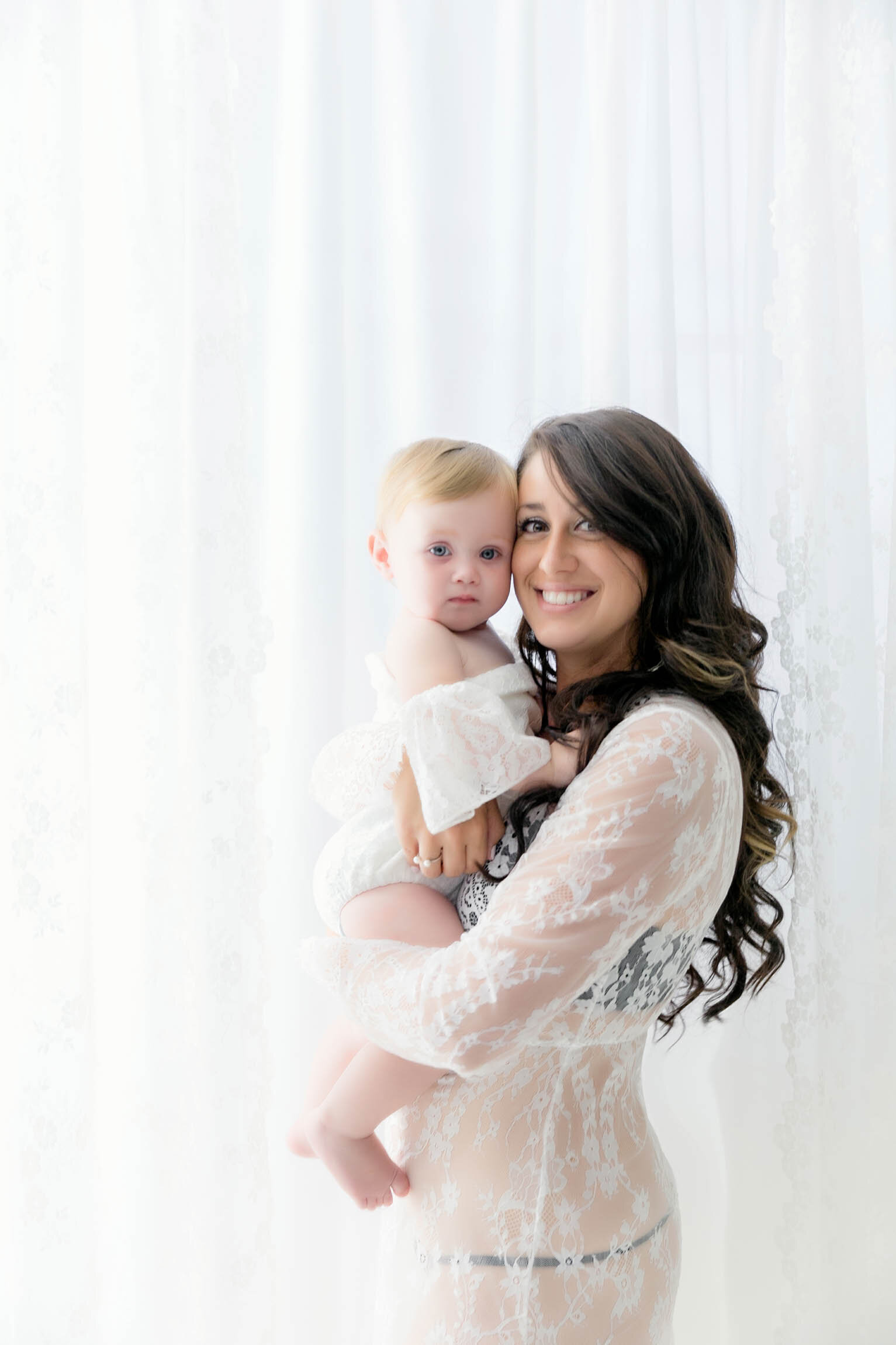 Maternity_Portraits_Boudoir_By_Olin_Sacramento_California-32