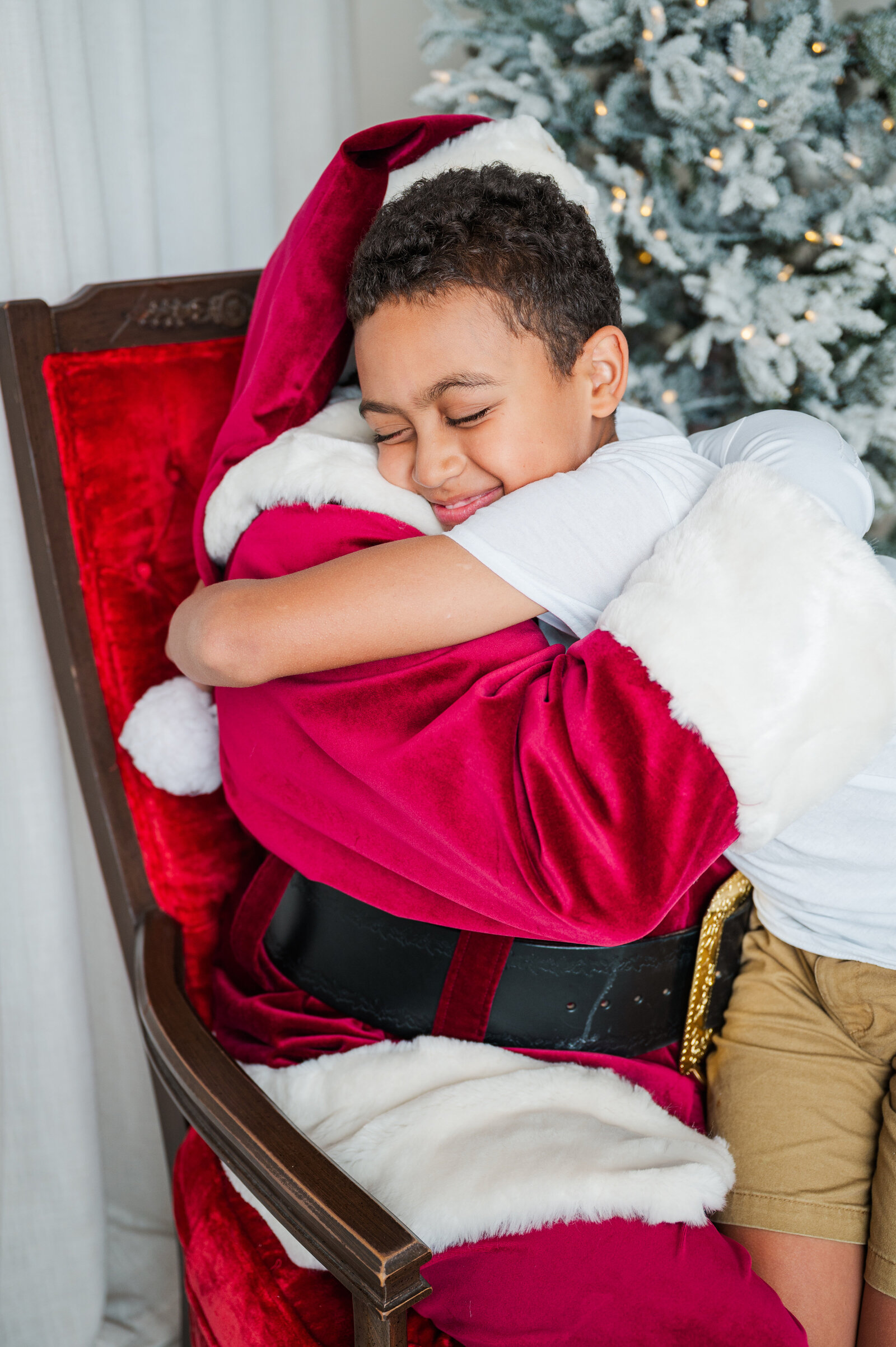 Santa-Shawn_Winston-Salem_NC_2025-10-5_18356
