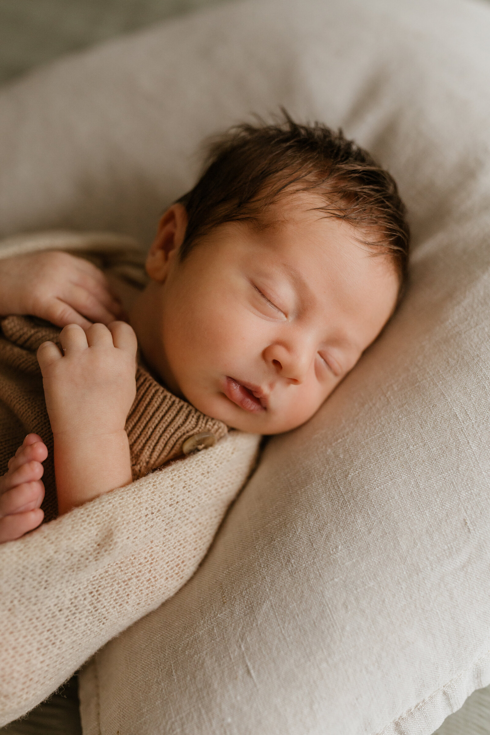 baby-at-home-newborn-photography-hills-district