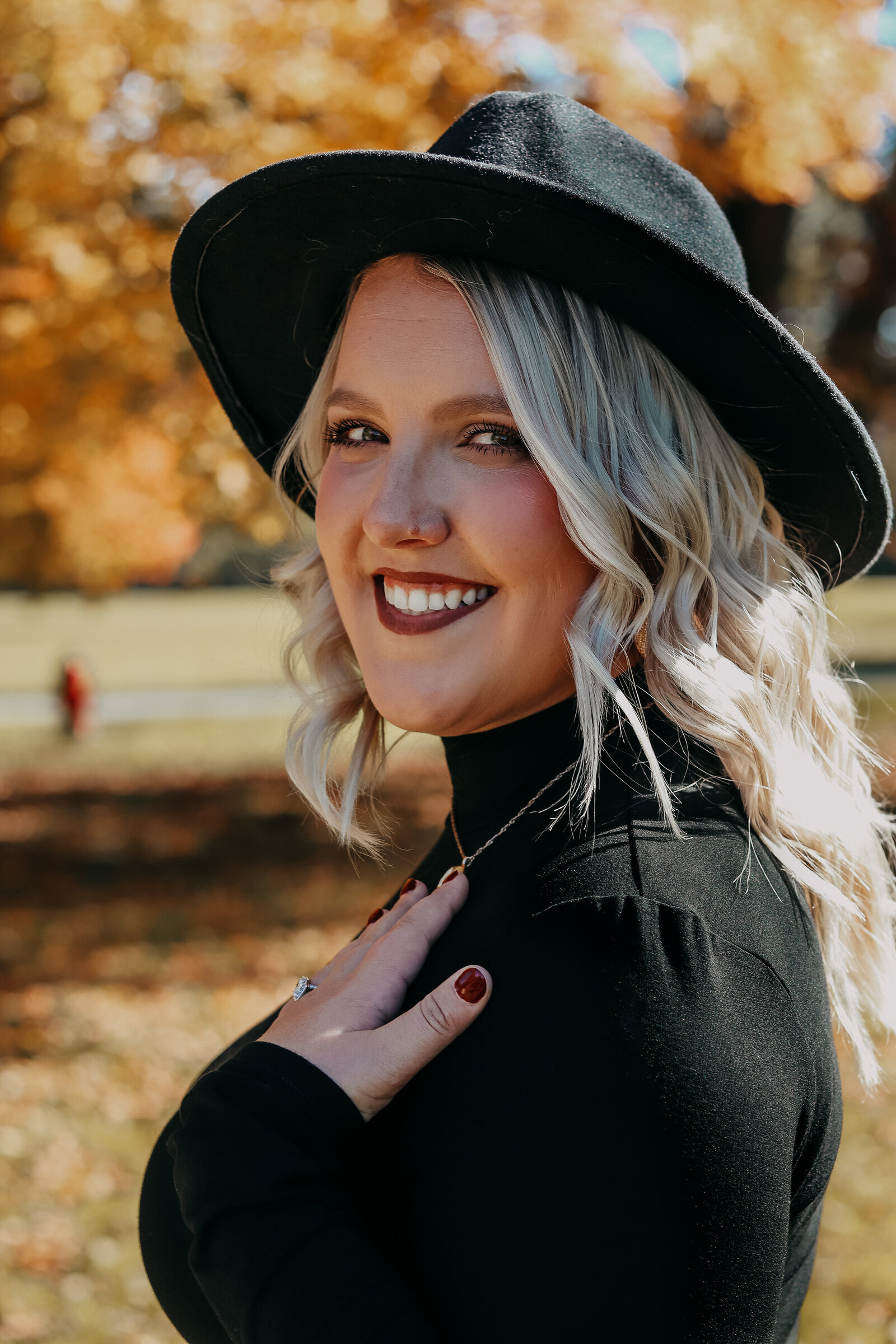 Engagment-Photos-Fall-Vanderbilt-Mansion-Love-to-Lens-Photography-(91)