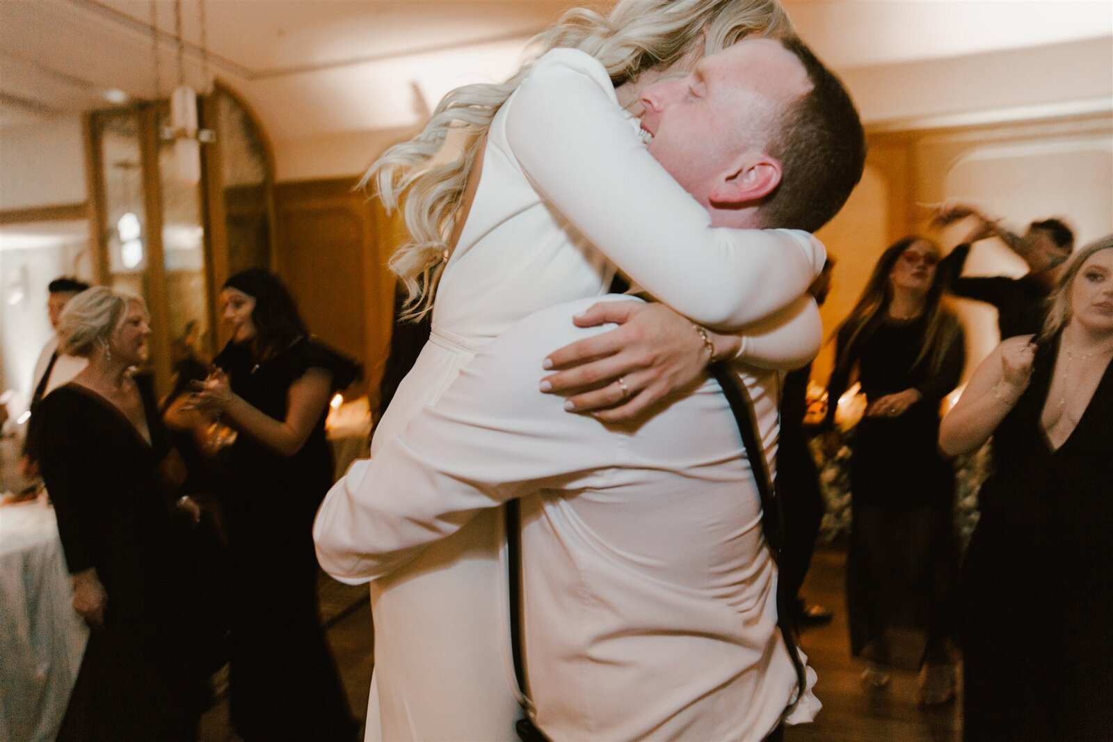 Angelica Marie Photography_Ashley and Brian Kavin Wedding_Santa Monica Proper Wedding_December 22 2021_Los Angeles Wedding Photographer_2083