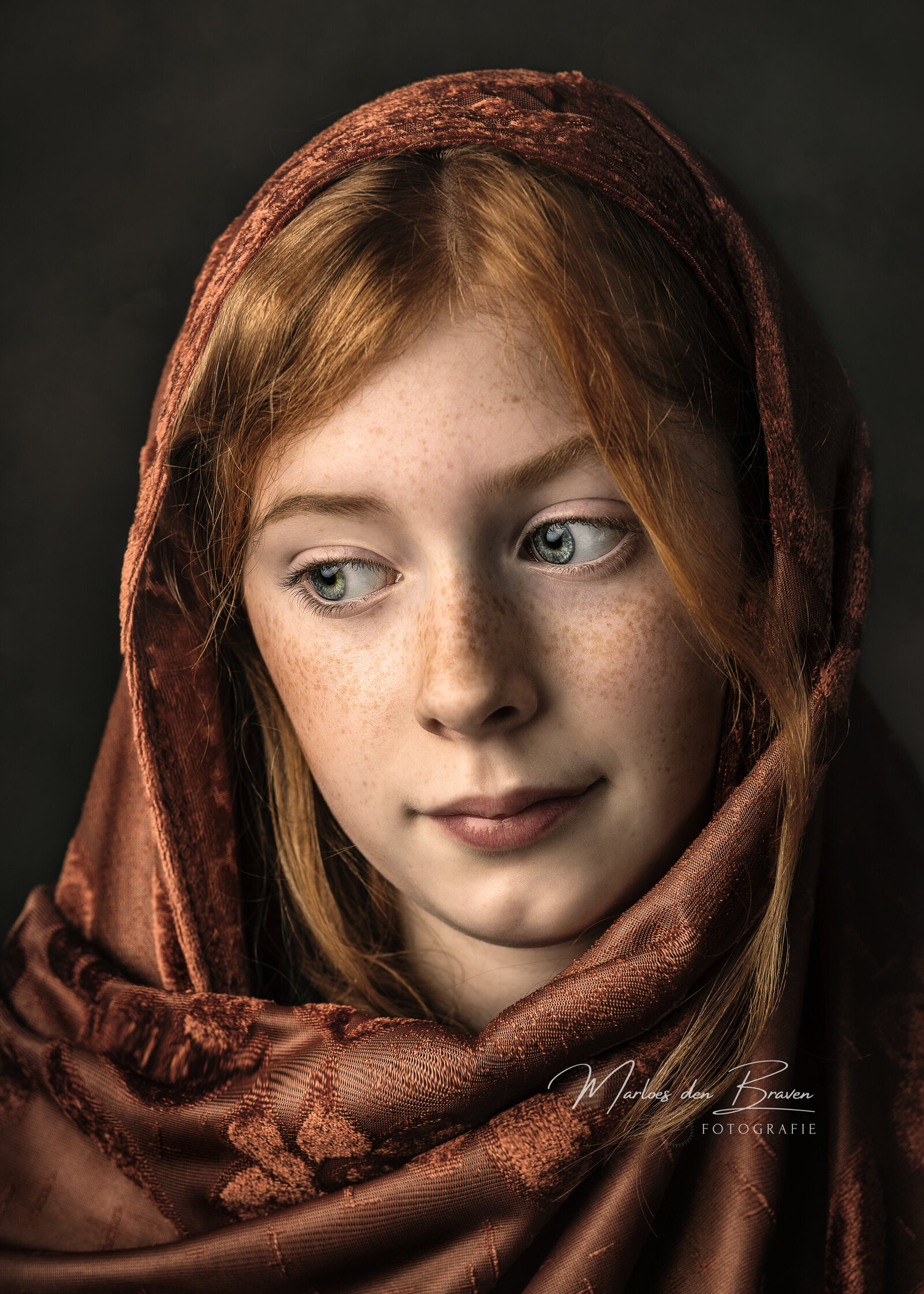 Fine art Studio portret  rood haar