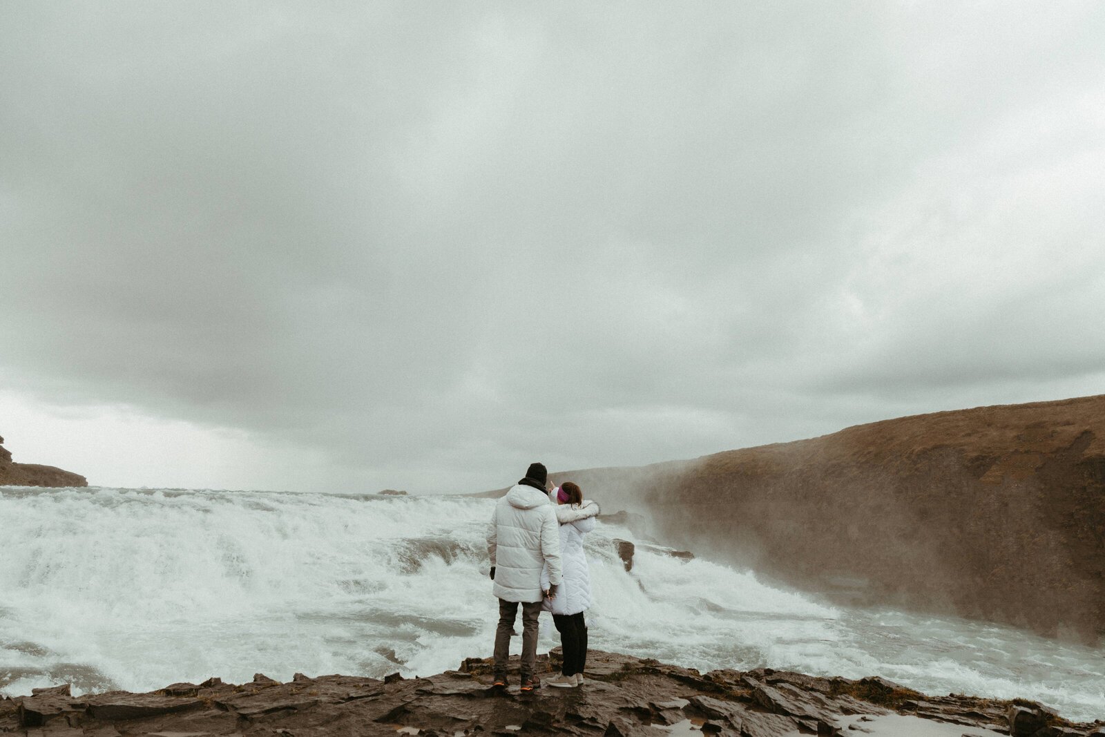 Iceland-hotsprings-photographer-elopement-packages-Southern-iceland-96