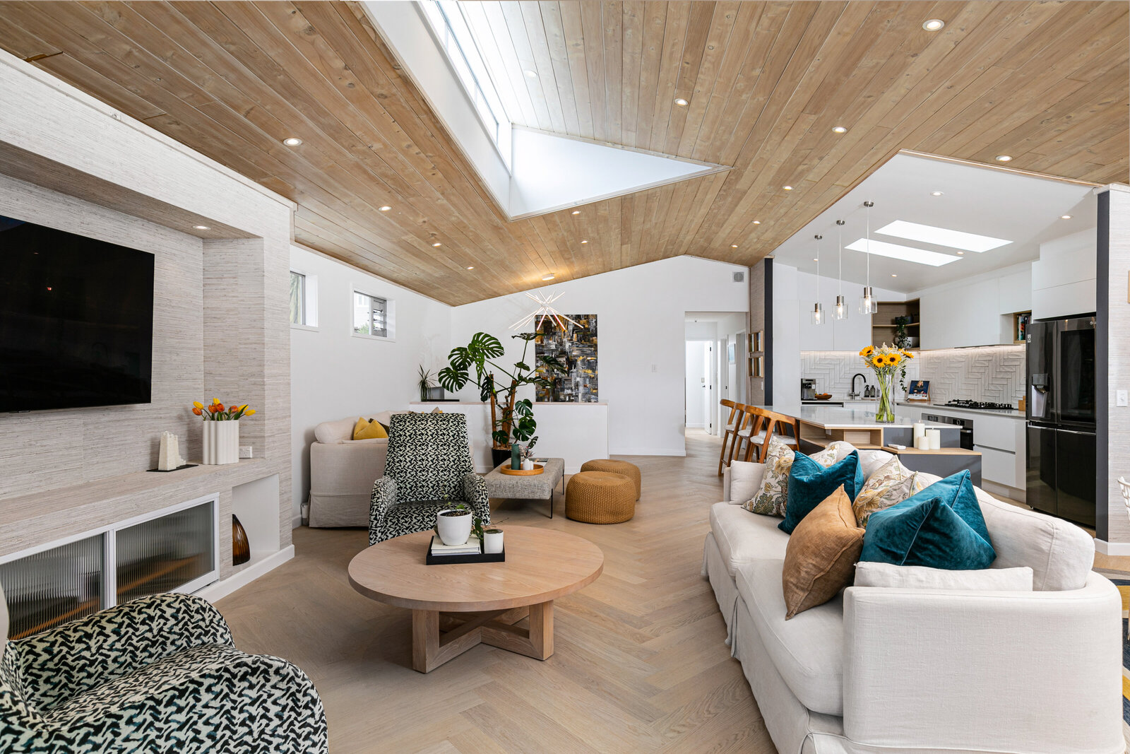 22_1_33 Braemar Rd_Helipx_2023