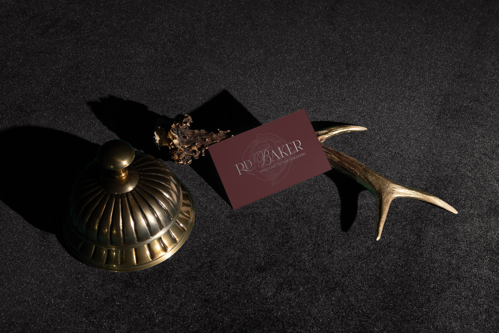 Business-card-mockup