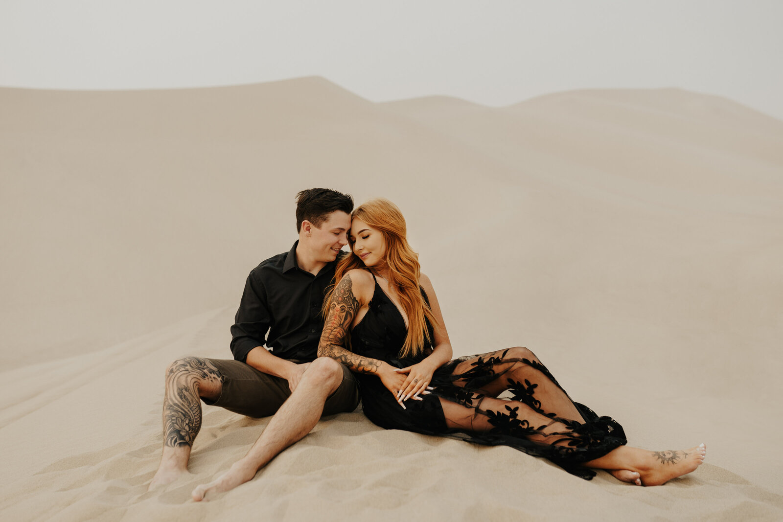 Sand Dunes Couples Photos - Raquel King Photography11