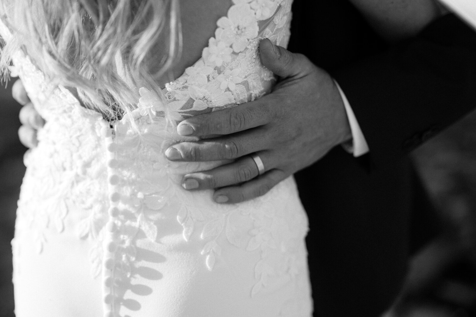 OffordWedding_Forget-Me-Not-Nursery_EmeliaKPhotography-89
