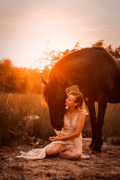 Een fotoshoot om de band tussen jou en je paard vast te leggen