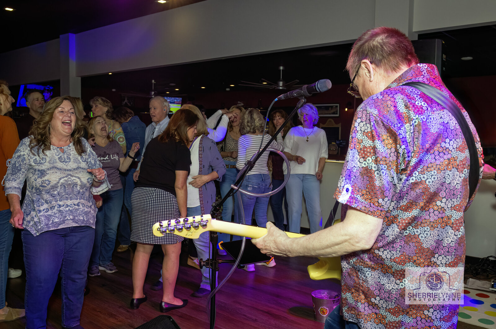 DSC_5959-Mike_Fizz Fans copy