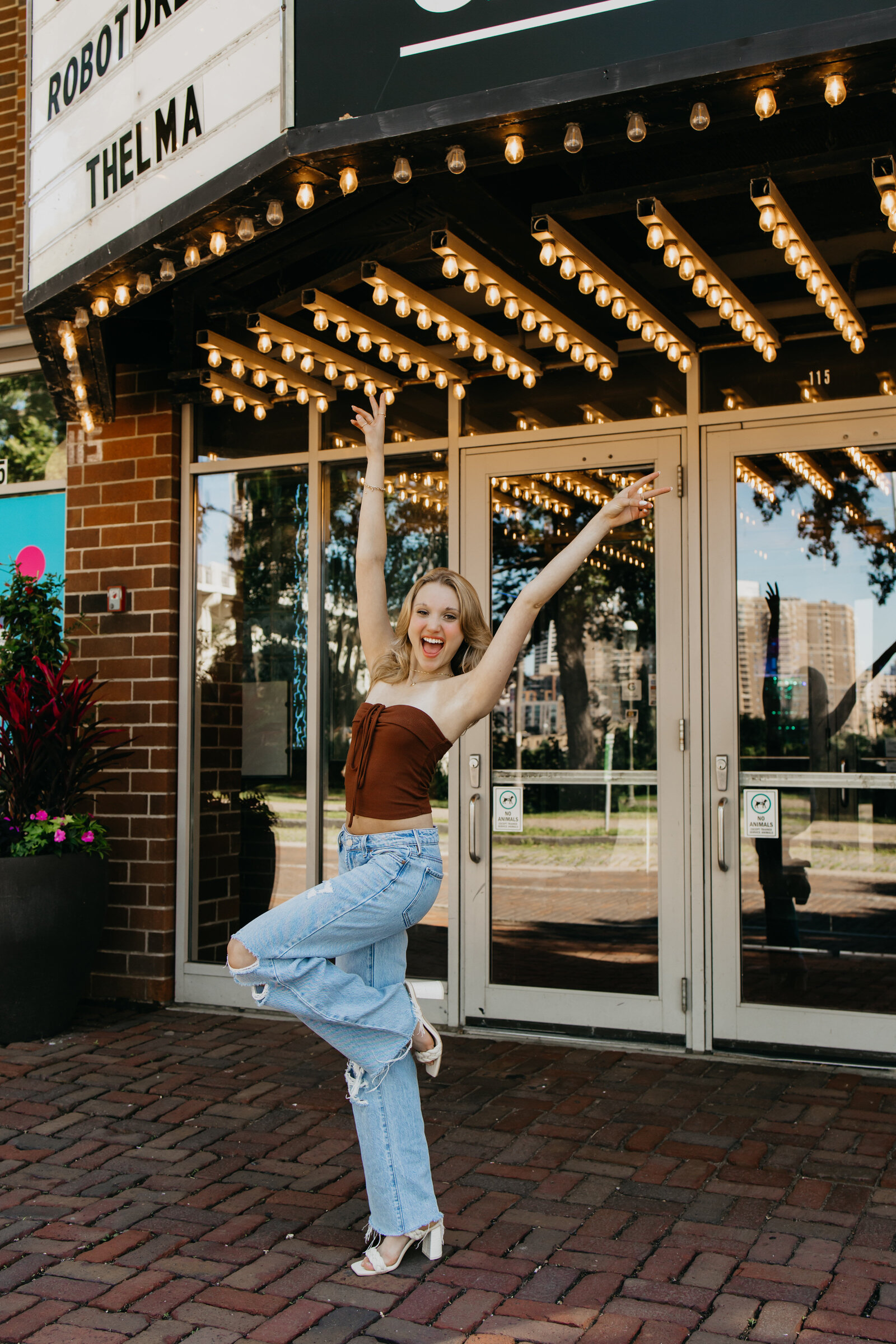 Twin Cities Senior Photographer (388)