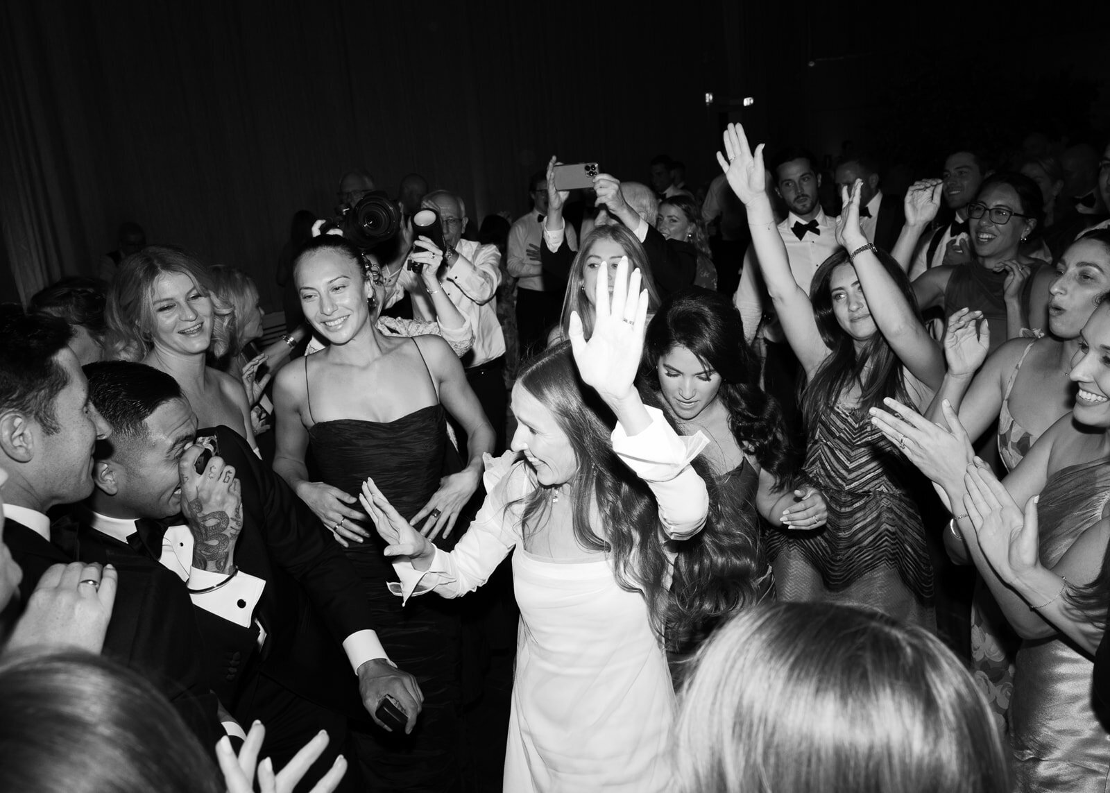 8.31-Chloe-Paris-Castlemartyr-Resort-Ireland-Wedding-971