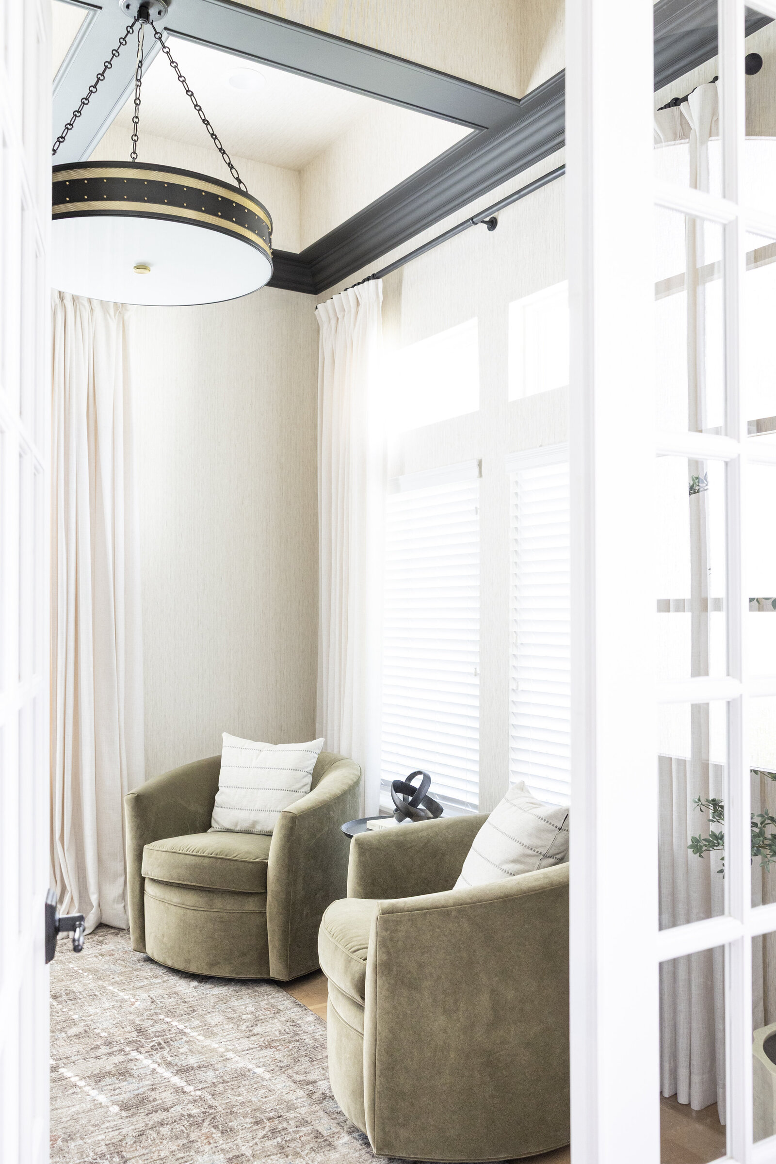 Sterling Creek Collins & Co. 2025   Images © The Branded Boss Lady 154