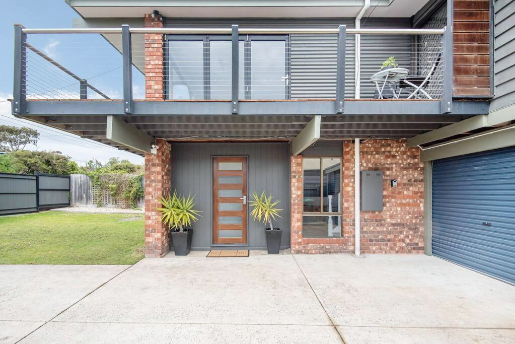20dreamy-dromana-airbnb