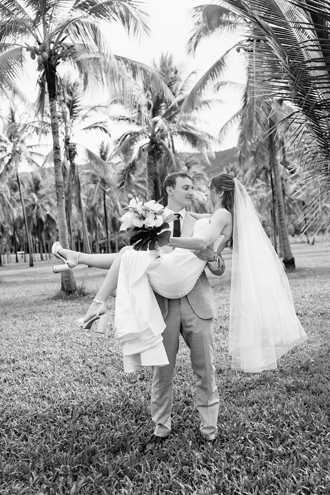 Lia&Travis-Coast&Pines-300