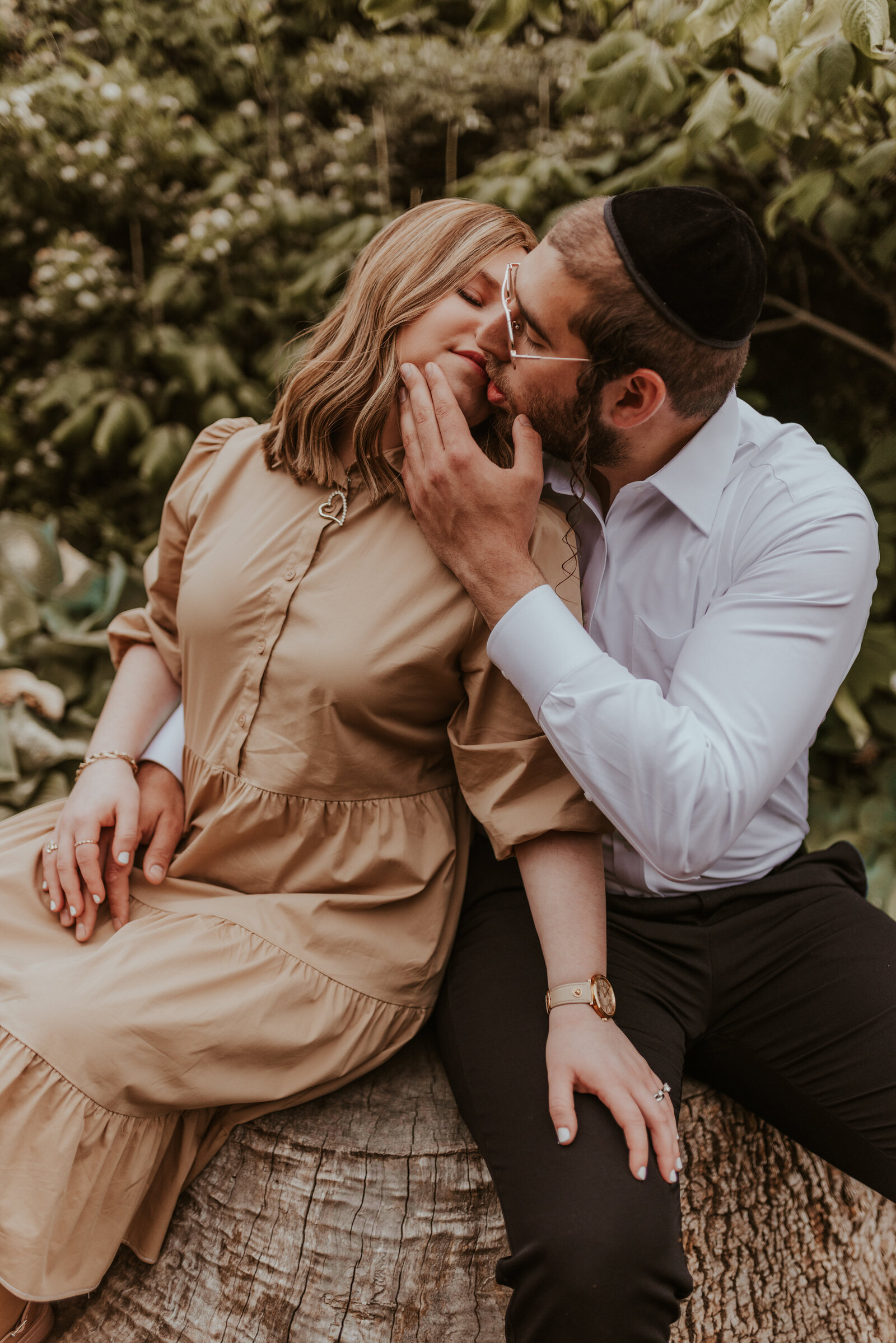 Romantic-Anniversary-Botanical-Gardens-Love-to-Lens-Photography-(144)