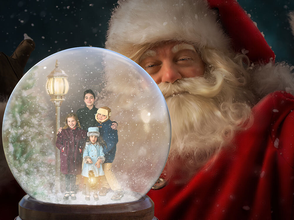 Santa-with-snowglobe