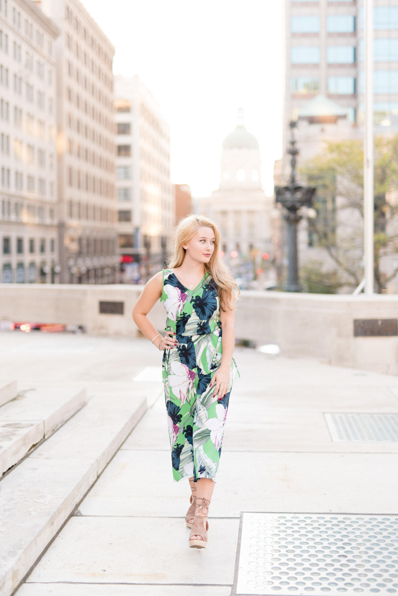 Downtown-Sunset-Senior-Pictures 0002