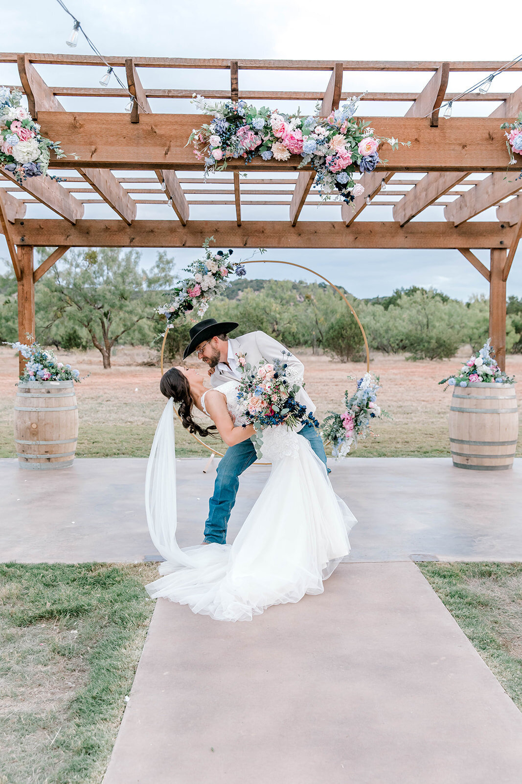 the-barn-at-cliff-spring-wedding-43