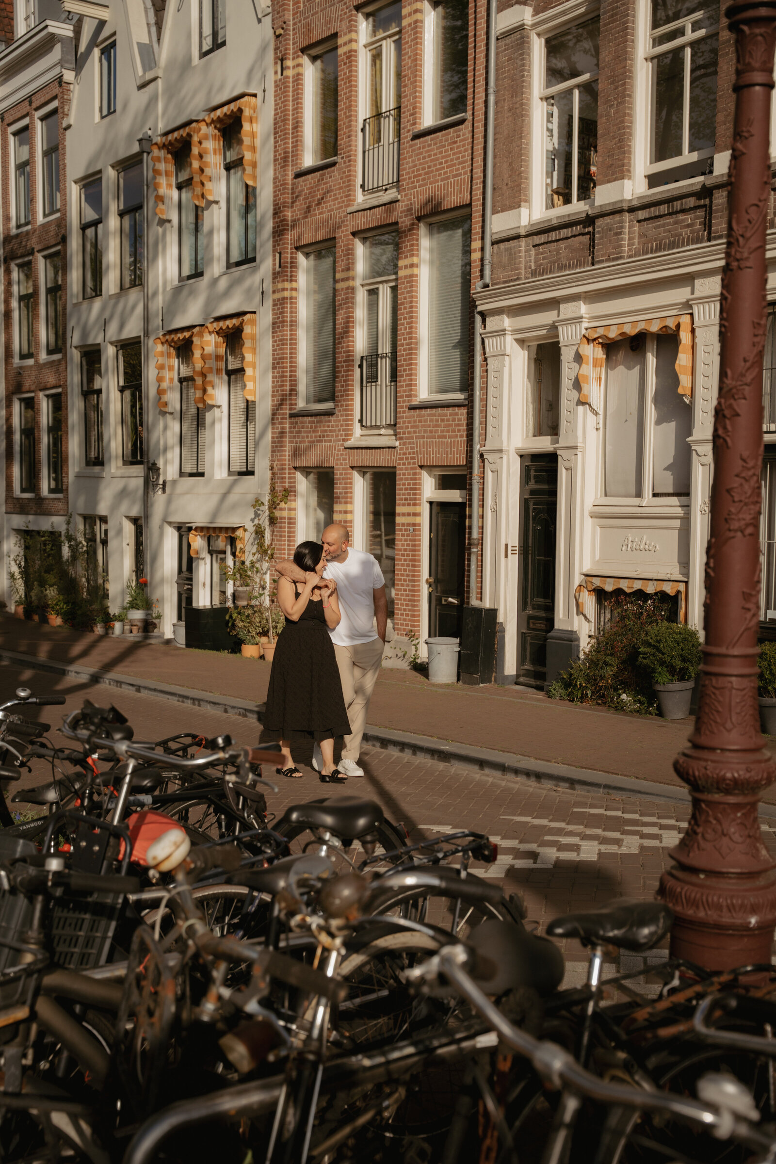 romantic-couple-photoshoot-amsterdam-couple-photographer-amsterdam-inhosuecapture-150