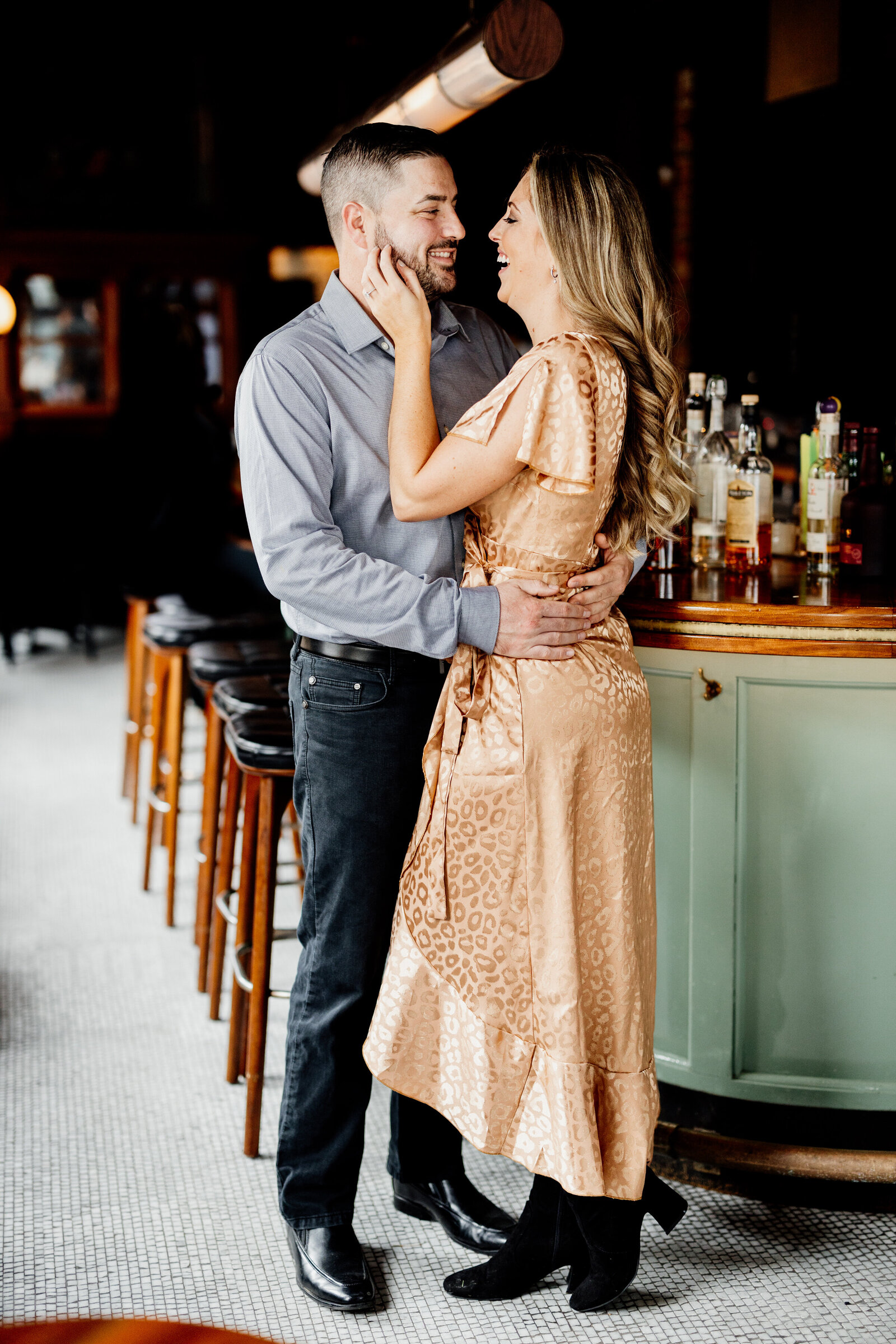 couple in city wine bar