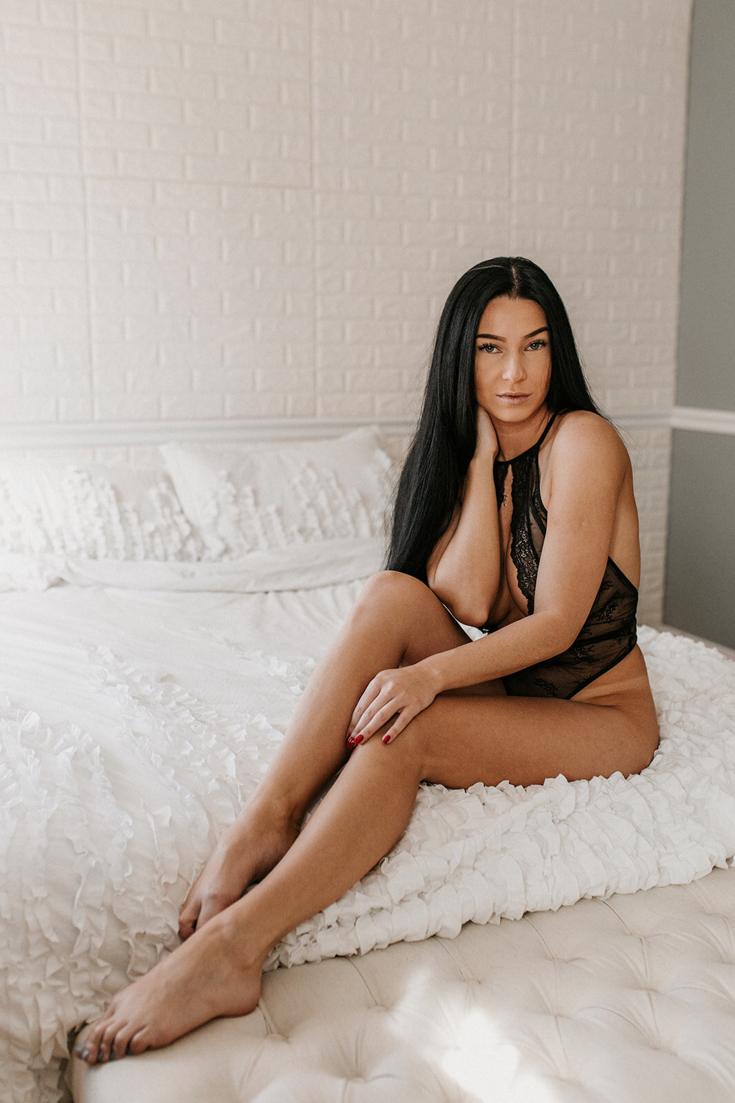 Anna_Gatchenko_Boudoir_Session_Sneak_Peek_4.1.19-12