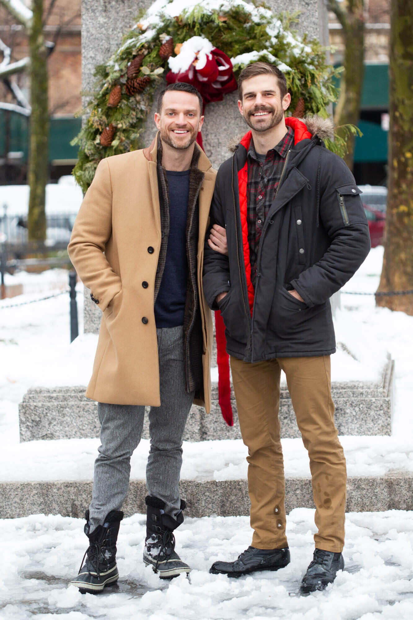 gay-couple-nyc-anniversary-snow-west-village-3