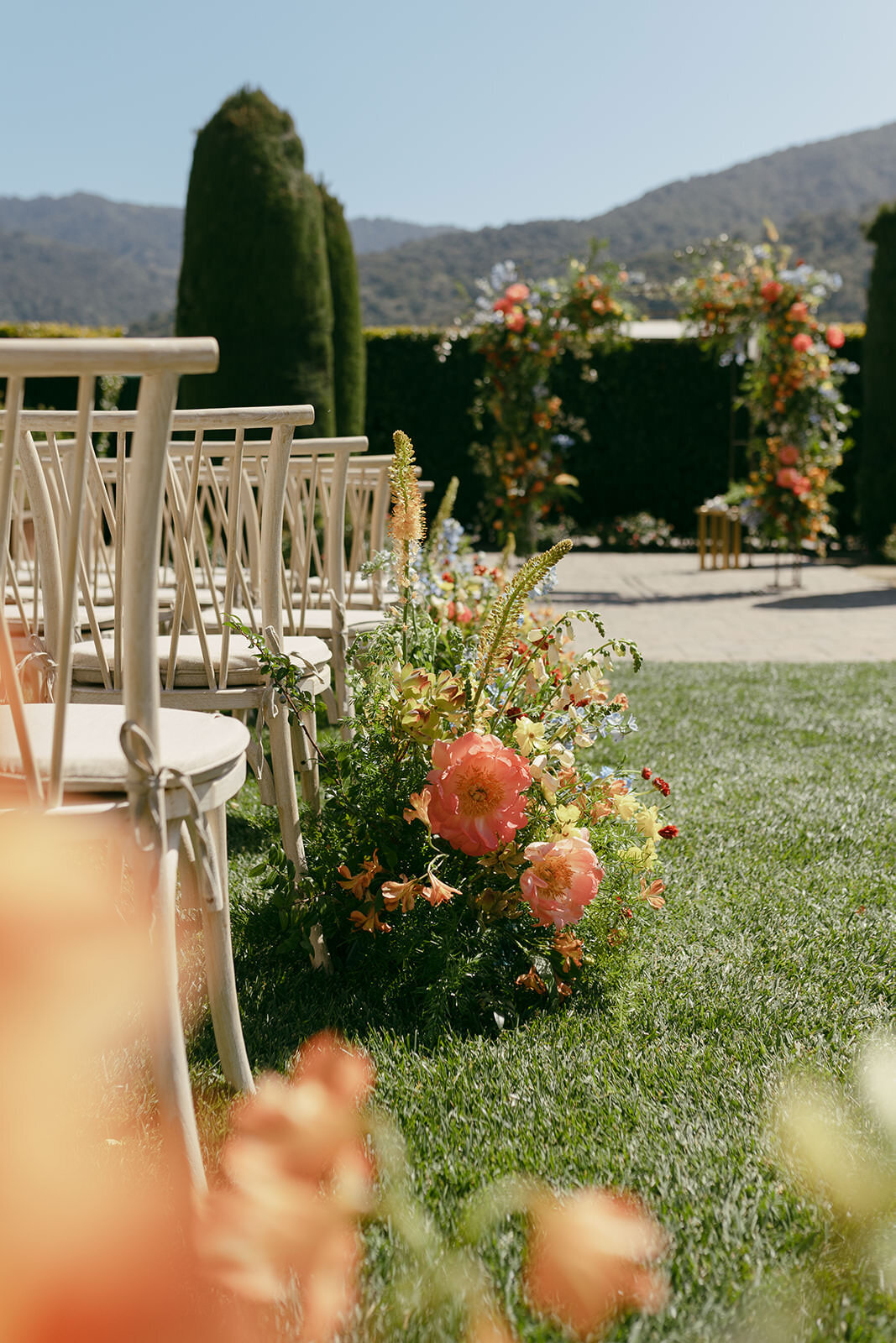Colorful Bernardus Spring Wedding37