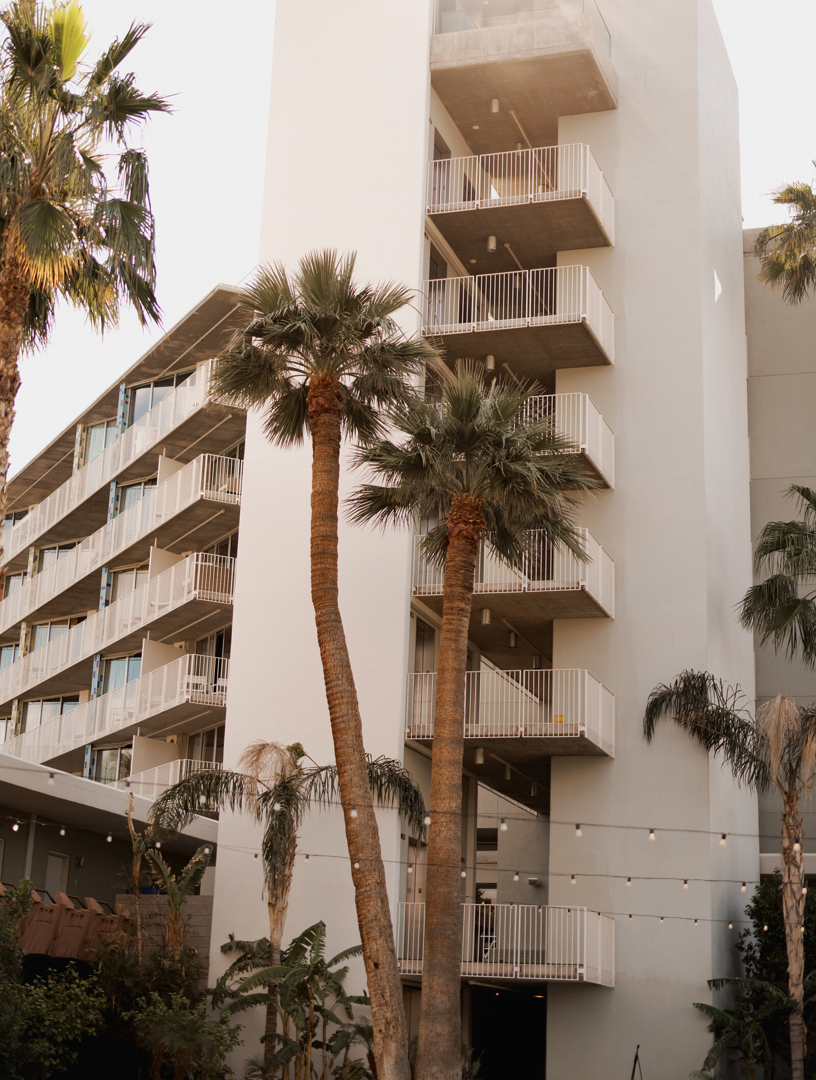 Photos of wedding couple, taken at Scottsdale Valley Ho Hotel in Scottsdale Arizona, Taken by Kollar photography, Arizona Elopement Photographer