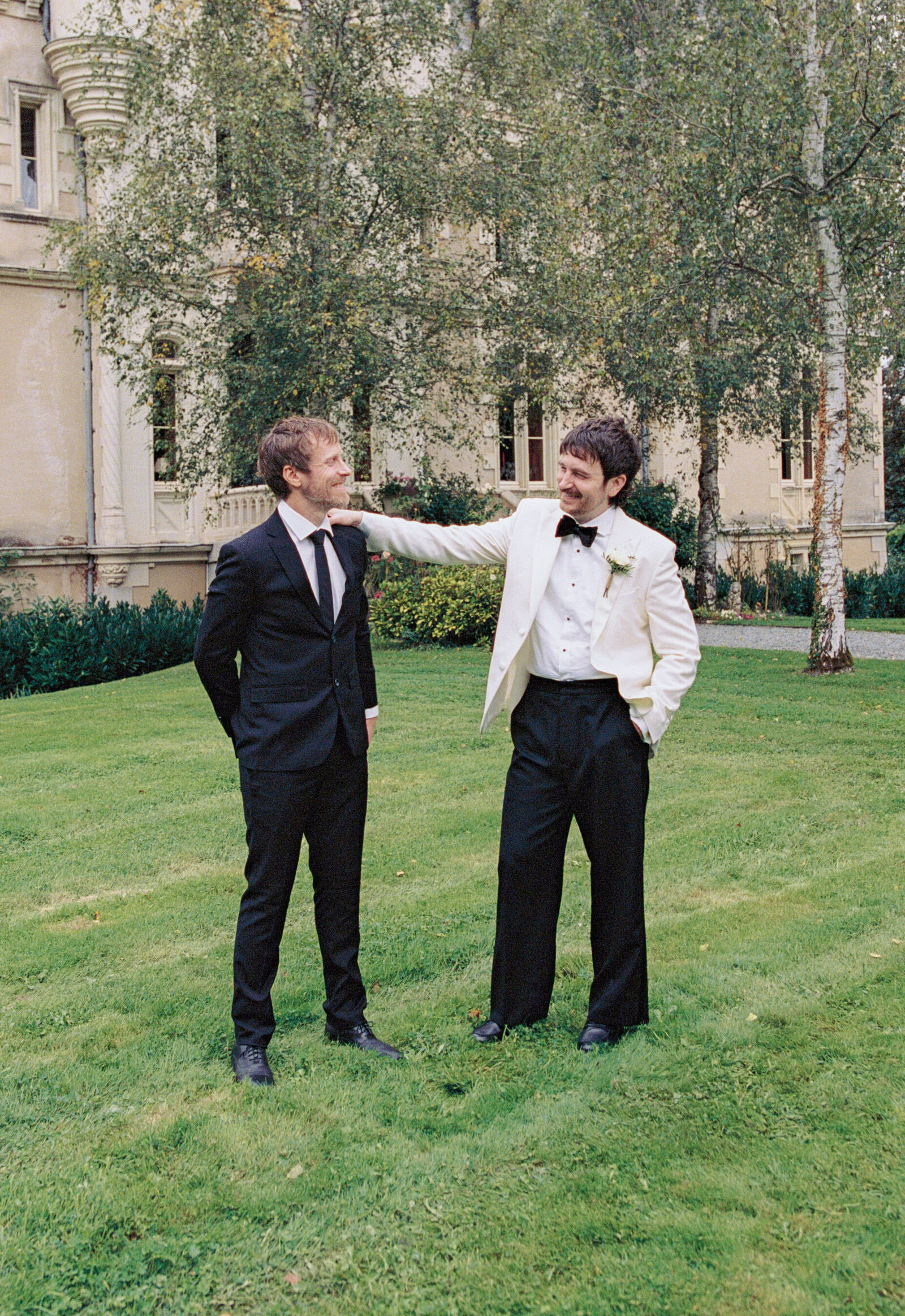 Film-Wedding-Photographer-Zara-Staples-Weddings181