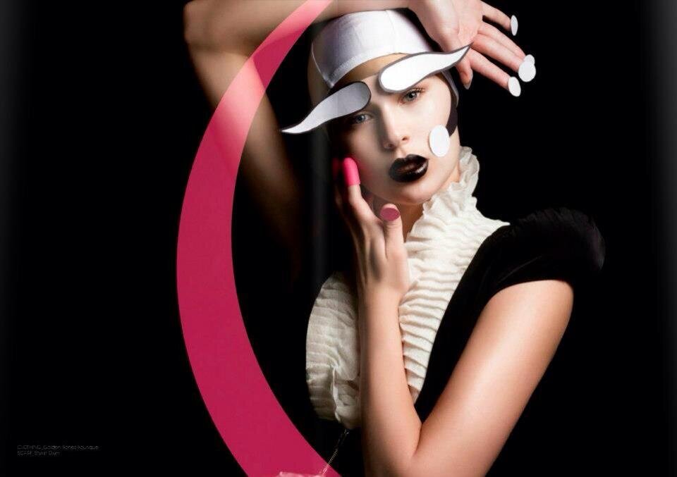 Editorial-Mads  Paige-model-paperdoll
