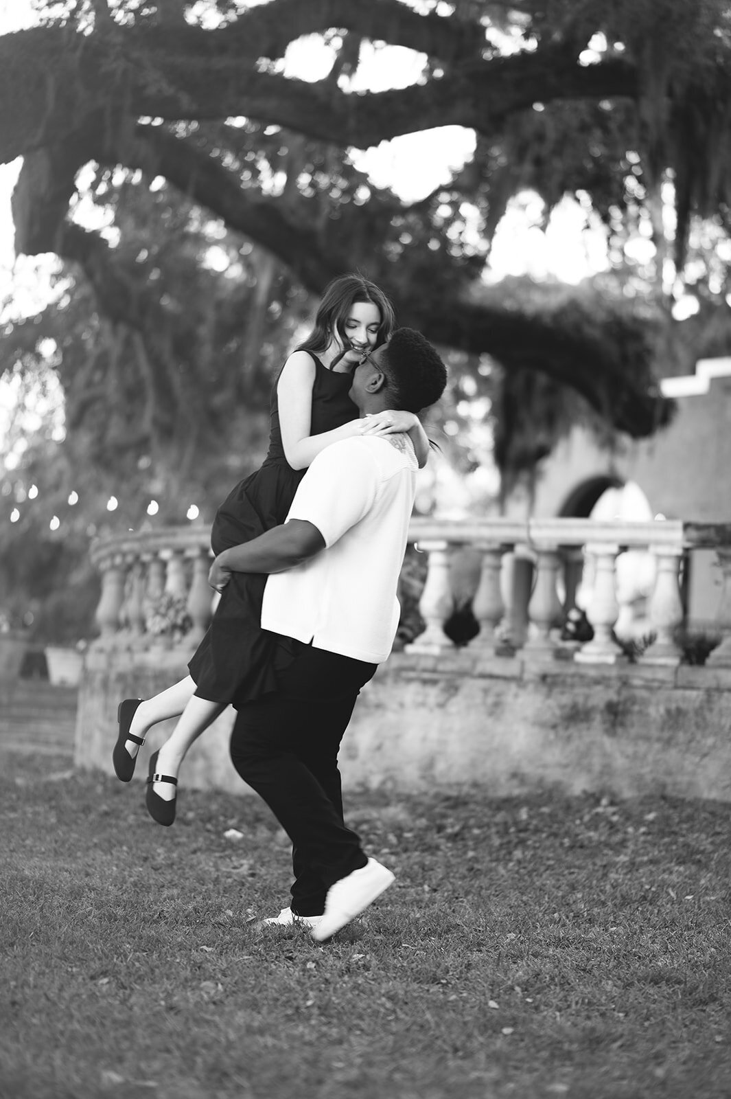 club continental ENGAGEMENT PHOTOS PHOTO BY CHABELI WOOLSEY PHOTOGRAPHY-289